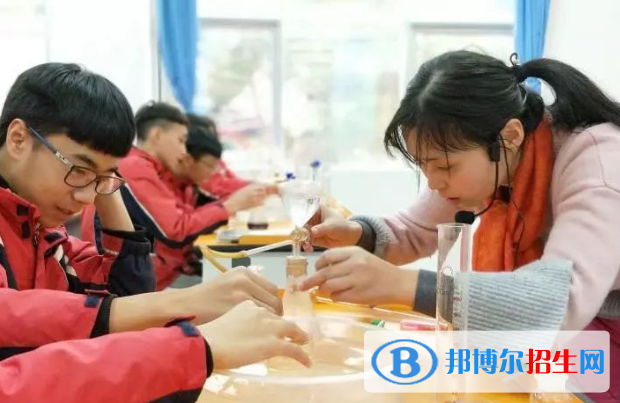 福州陽光國際學(xué)校初中部地址在哪里