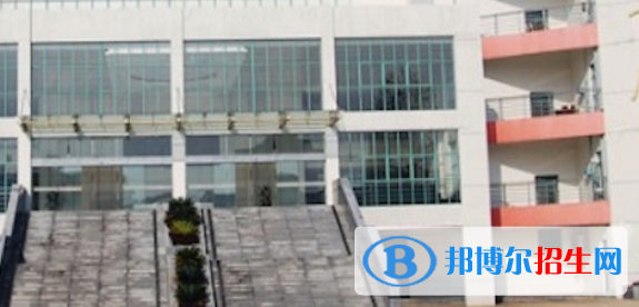 景德鎮(zhèn)陶瓷職業(yè)技術(shù)學(xué)院怎么樣、好不好