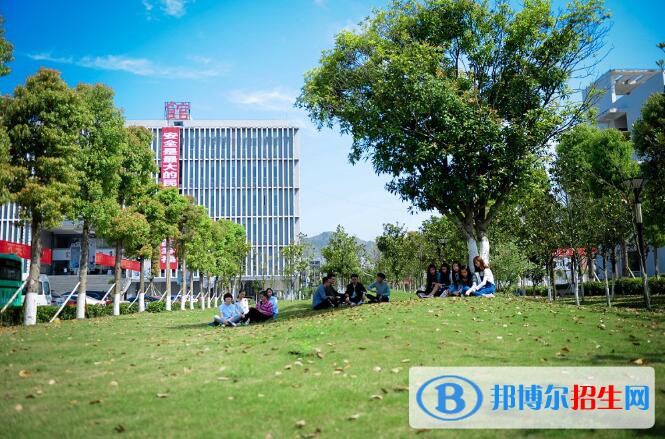 重慶旅游職業(yè)學(xué)院2020年有哪些專(zhuān)業(yè)