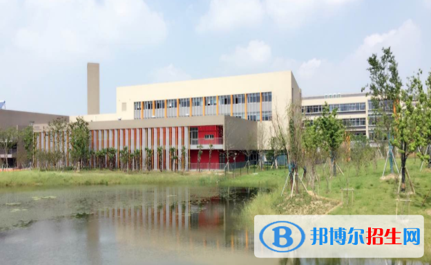 蘇州科技城外國(guó)語(yǔ)學(xué)校初中部2020年學(xué)費(fèi)、收費(fèi)多少