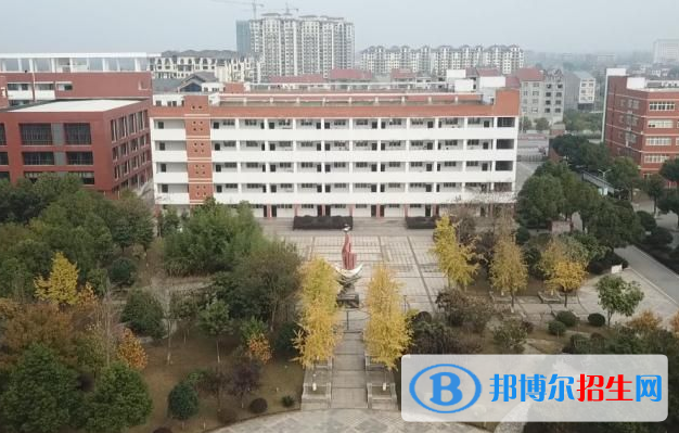 湖北現(xiàn)代農(nóng)業(yè)技師學(xué)院3