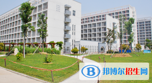 安徽城市管理職業(yè)學(xué)院2020年學(xué)費(fèi)、收費(fèi)多少