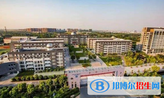 蕪湖高級職業(yè)技術學校2020年報名條件、招生要求、招生對象 