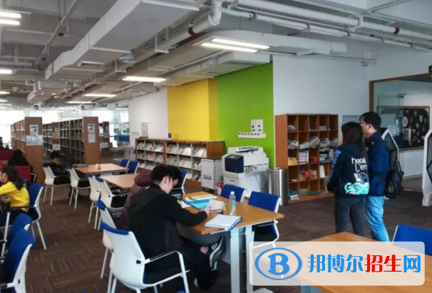 深圳貝賽思國際學校初中部2023年招生辦聯(lián)系電話