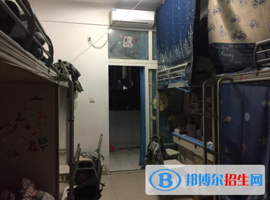 重慶工業(yè)職業(yè)技術(shù)學院2020年宿舍條件