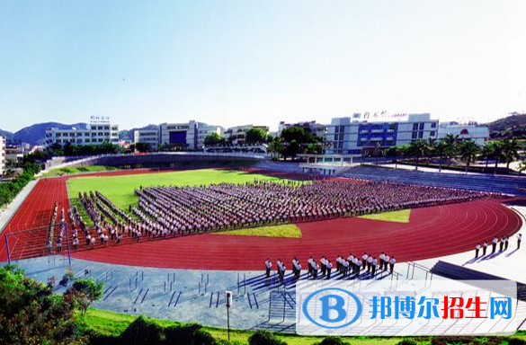 深圳石巖公學(xué)學(xué)校國際部初中2023年報名條件、招生要求、招生對象