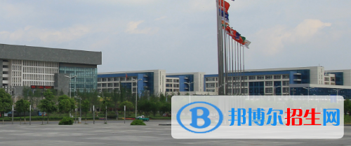貴陽(yáng)職業(yè)技術(shù)學(xué)院中職部2020年招生辦聯(lián)系電話