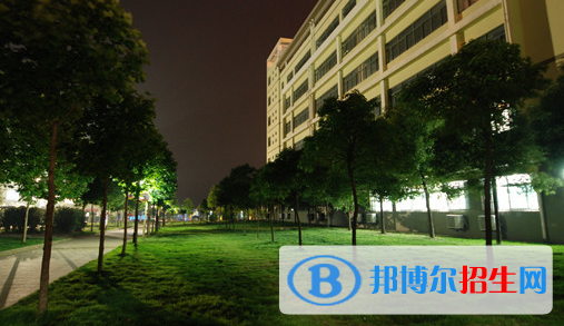 蕪湖京師職業(yè)學校網站網址 