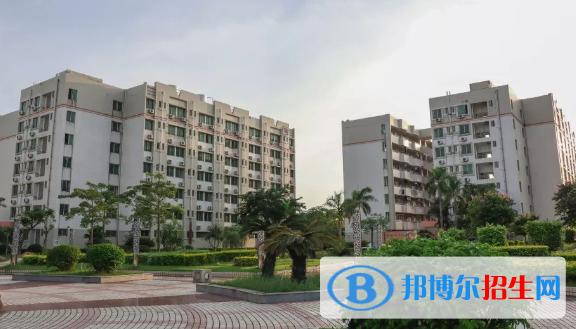 廣東科學(xué)技術(shù)職業(yè)學(xué)院2020年報(bào)名條件、招生要求、招生對(duì)象