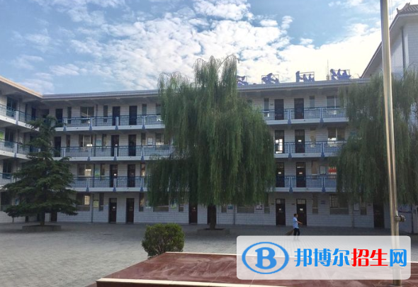 彬縣中學(xué)2020年學(xué)報名條件、招生要求、招生對象