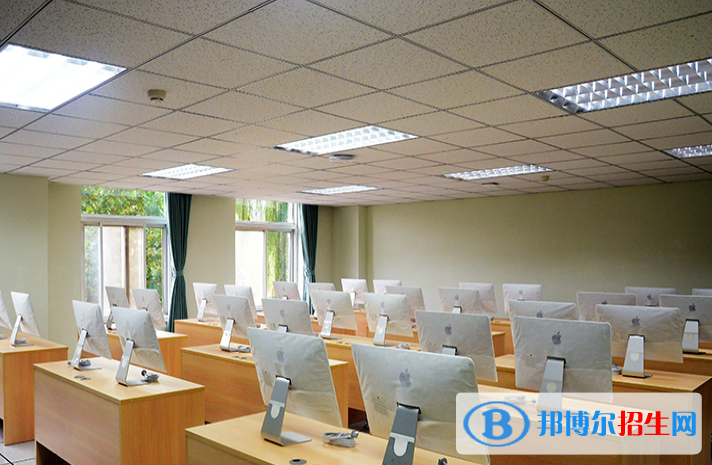 北京新府學(xué)外國語學(xué)校初中部2020年報名條件、招生要求、招生對象