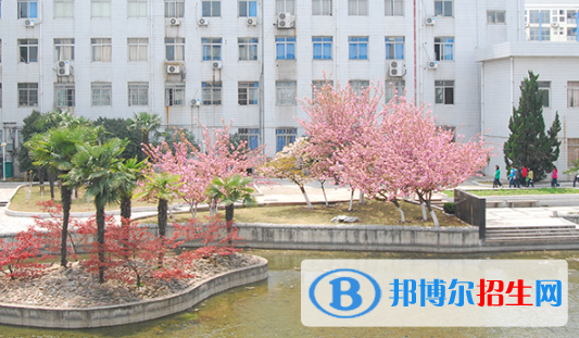 安徽郵電職業(yè)技術(shù)學(xué)院2020年學(xué)費(fèi)、收費(fèi)多少