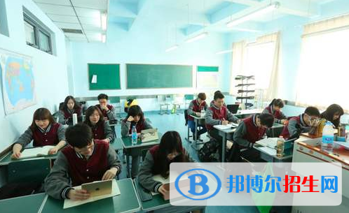 美國利弗莫爾國際學(xué)校初中部2020年學(xué)費(fèi)、收費(fèi)多少
