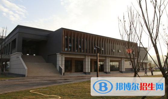 西昌天立國際學(xué)校初中部2020年報(bào)名條件、招生要求、招生對象