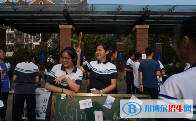 宜賓天立國(guó)際學(xué)校初中部怎么樣、好不好