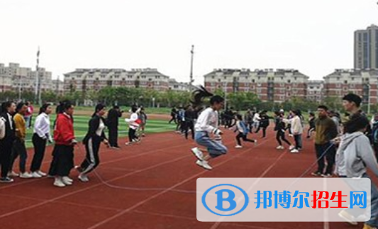 蚌埠汽車工程學校地址在哪里