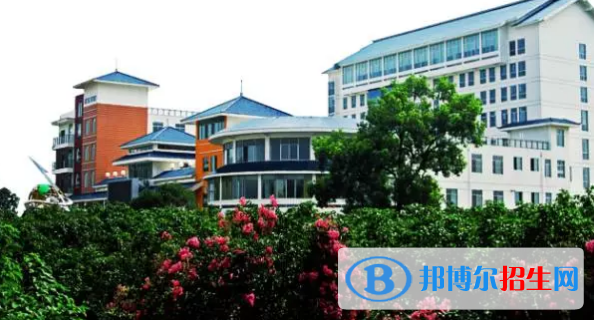 德明外國(guó)語(yǔ)學(xué)校2020年招生簡(jiǎn)章