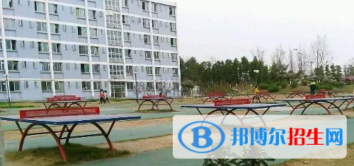 息烽中等職業(yè)學校2020年報名條件、招生要求、招生對象