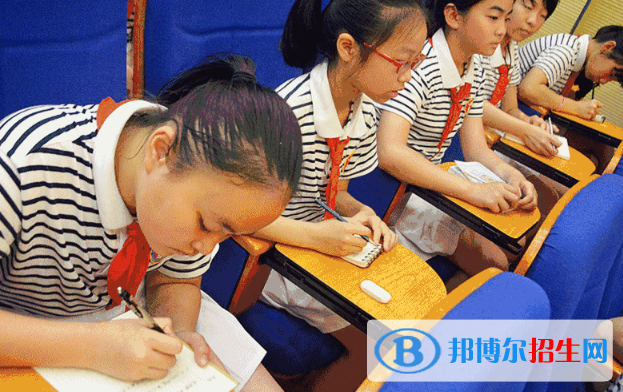 德明外國(guó)語(yǔ)學(xué)校2020年招生辦聯(lián)系電話