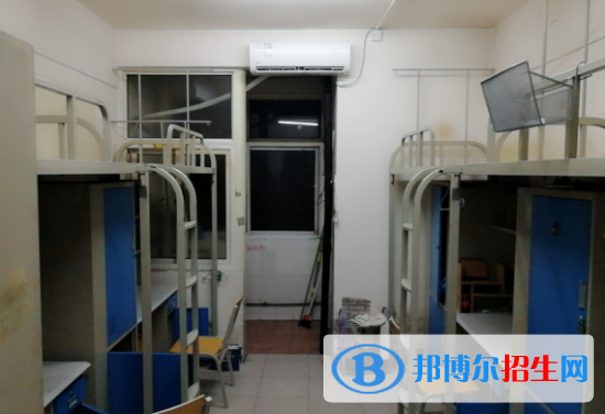 武漢職業(yè)技術學院宿舍1