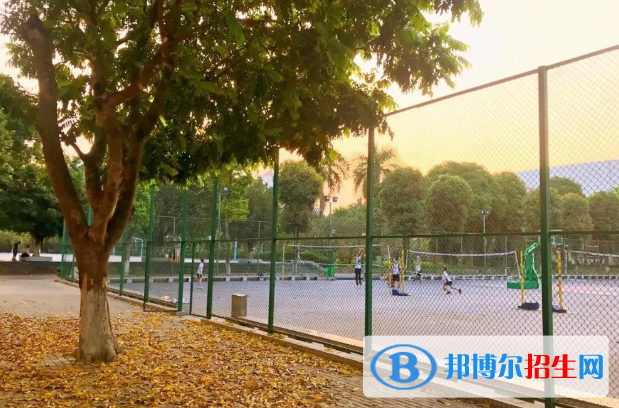南寧三中國際學(xué)校小學(xué)部2020年報(bào)名條件、招生要求、招生對象