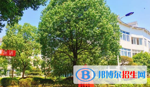 江西楓林涉外經(jīng)貿(mào)職業(yè)學(xué)院2020年招生簡章