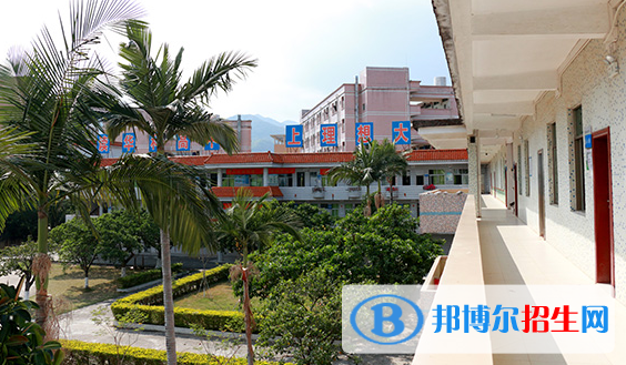 惠州華科職業(yè)高級中學怎么樣、好不好