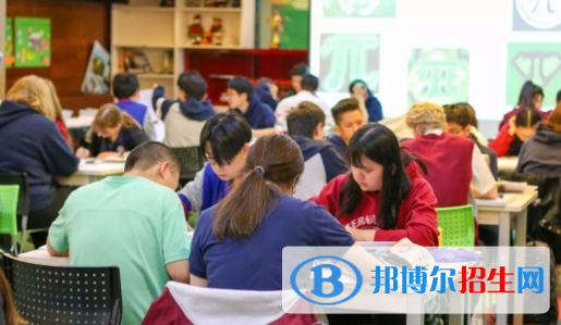 長春盈佳外國語學(xué)校小學(xué)部2020年報(bào)名條件、招生要求、招生對象
