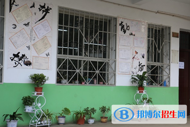  韓城西莊中學(xué)怎么樣、好不好