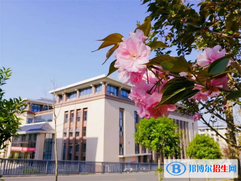 眉山藥科職業(yè)學院地址在哪里