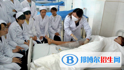 廣東2020年衛(wèi)校中專學校
