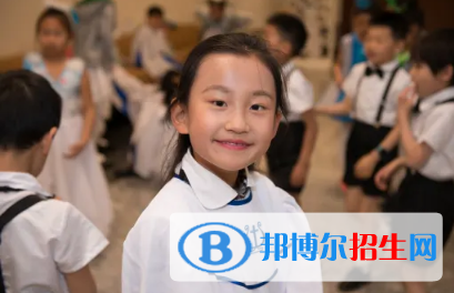 昆明呈貢青苗國際雙語學校小學部2020年學費、收費多少