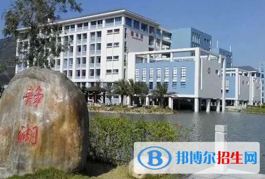 肇慶醫(yī)學(xué)高等?？茖W(xué)校怎么樣、好不好