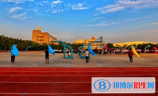 廣州現(xiàn)代信息工程職業(yè)技術(shù)學(xué)院怎么樣、好不好