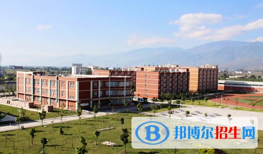 四川應用技術(shù)職業(yè)學院2020年報名條件