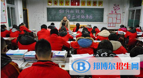 蒲城縣孫鎮(zhèn)中學(xué)2020年報(bào)名條件、招生要求、招生對象