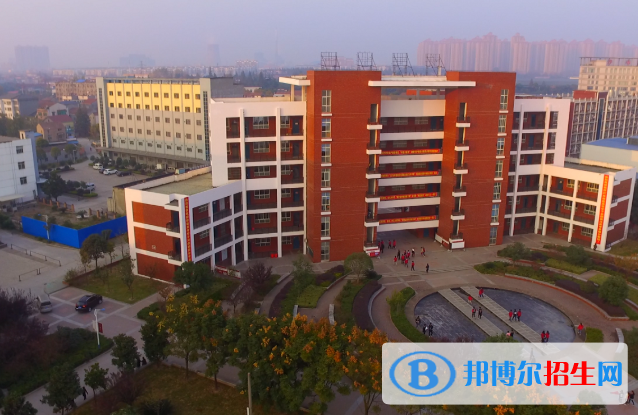 長(zhǎng)江藝術(shù)工程職業(yè)學(xué)院6