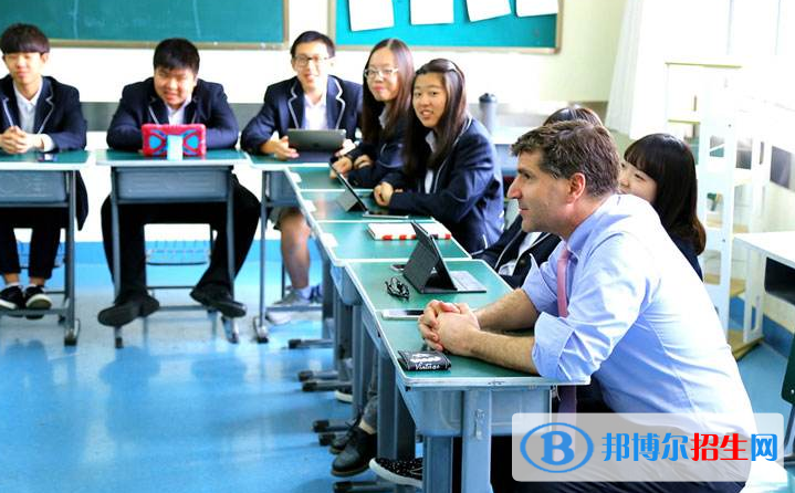 美國(guó)利弗莫爾國(guó)際學(xué)校小學(xué)部2020年招生辦聯(lián)系電話