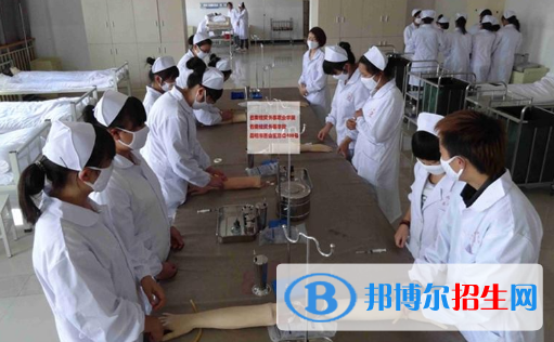 廣東2020年女生學衛(wèi)校好嗎