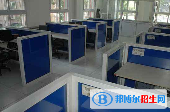 華縣中山中學(xué)2020年學(xué)費(fèi)、收費(fèi)多少