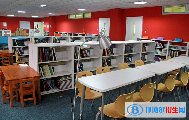 北京力邁國際學校小學部網(wǎng)站網(wǎng)址