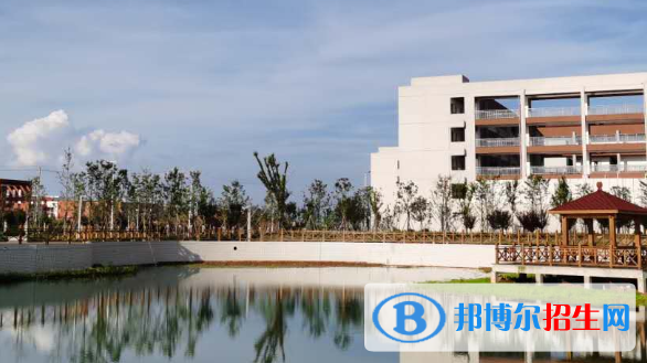 鷹潭職業(yè)技術學院2020年學費、收費多少