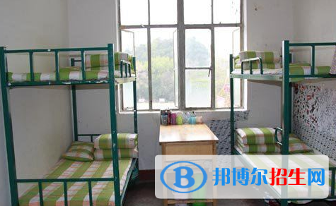 渭南商洛中學(xué)2020年宿舍條件