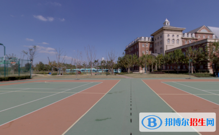 上?；蒽`頓國際學校小學部怎么樣、好不好