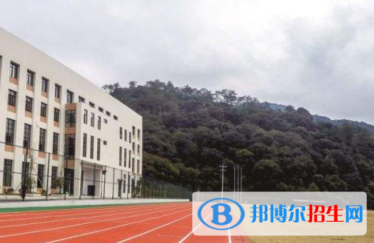 湖北體育運動學校3