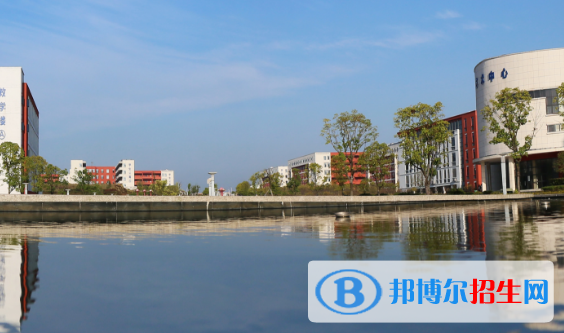 江西師范高等?？茖W(xué)校2020年招生辦聯(lián)系電話