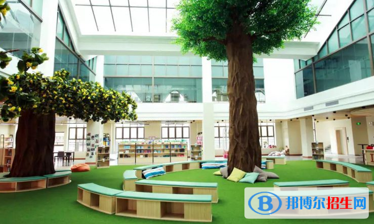 廣州加拿大國際學校(CIS)小學部2020年招生辦聯(lián)系電話