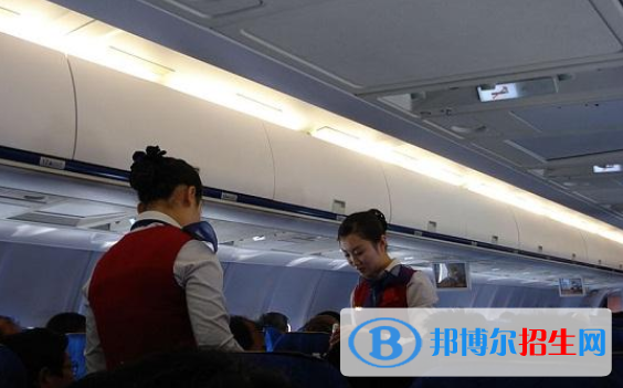 湖北2020年哪個(gè)大專學(xué)校航空服務(wù)學(xué)校好