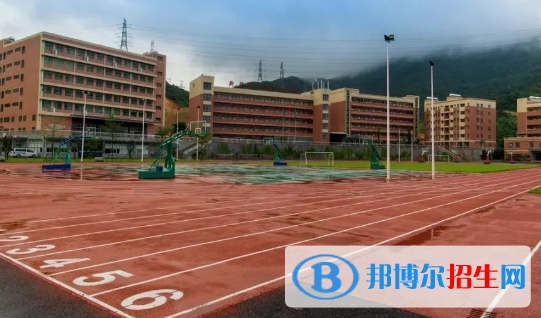 惠州新華職業(yè)技術(shù)學(xué)校2020年報(bào)名條件、招生要求、招生對(duì)象