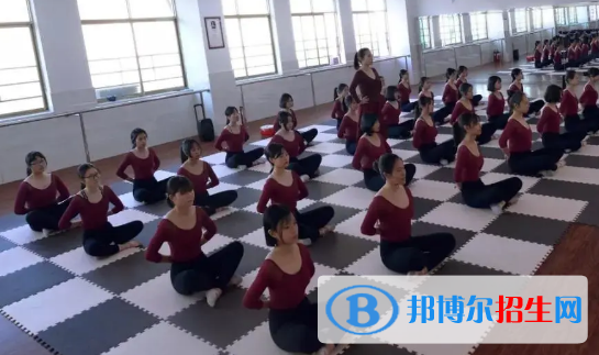 惠州新華職業(yè)技術學校網(wǎng)站網(wǎng)址 